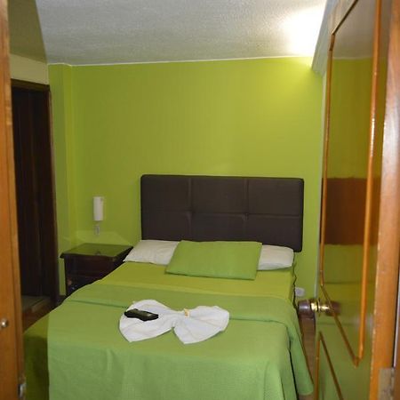 بوغوتا Hotel Las Palmas Fontibon المظهر الخارجي الصورة